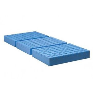 MATERASSO ANTIDECUBITO VENTILATO IN POLIURETANO ESPANSO - A06 H10 CM